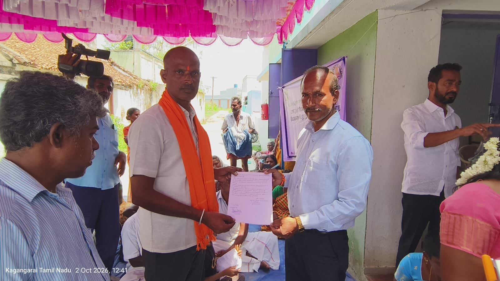 கந்திலி  வட்டார வளர்ச்சி அலுவலர் மீது சமூக ஆர்வலர் அதிருப்தி.