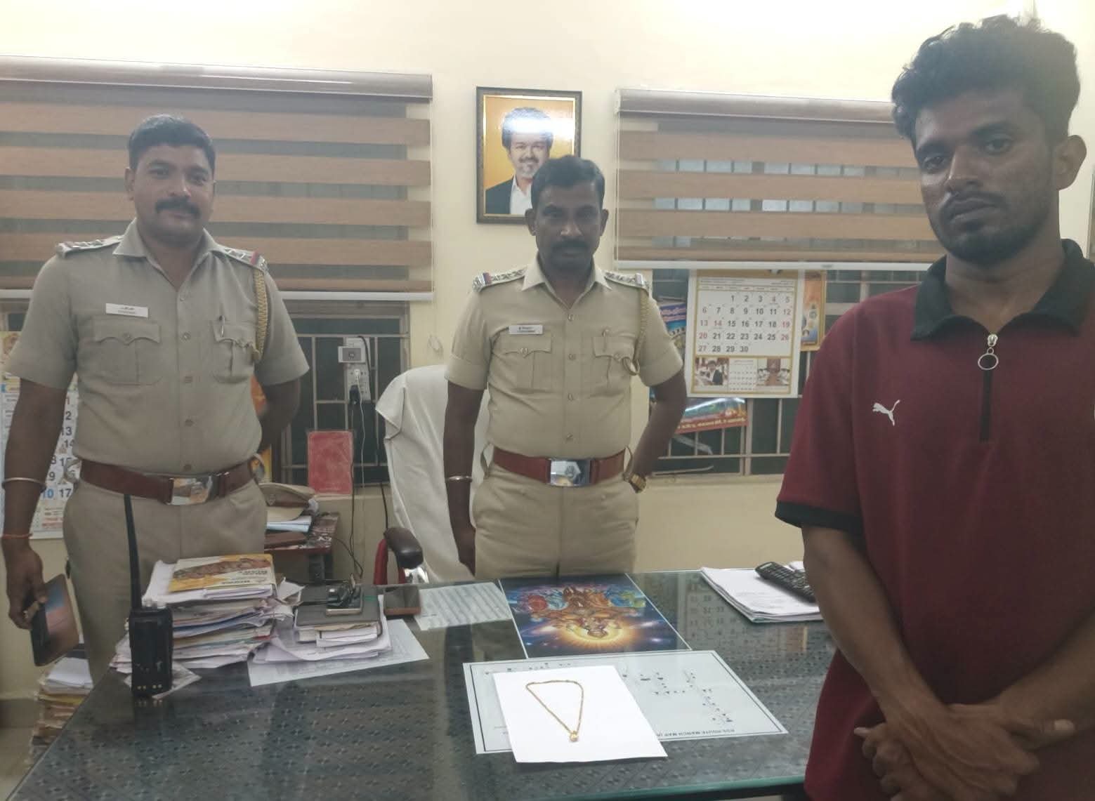 ஆம்பூர் அருகே பெண்ணிடம் தகராறு செய்து 2 சவரன் தங்கச் சங்கிலி பறித்த வாலிபர் கைது!