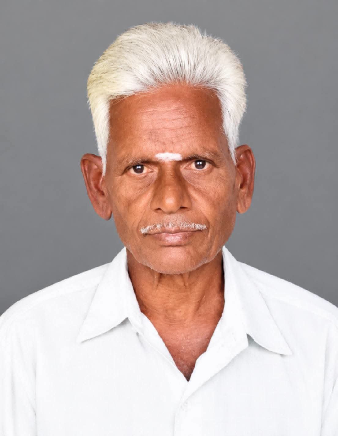 ஆம்பூர் அருகே இருசக்கர வாகனத்தின் மீது லாரி மோதி விபத்து. பசம்பவ இடத்தில் விவசாயி உயிரிழப்பு!